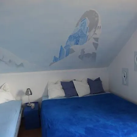 Vila Familyparadise Bergstrasse Holiday home *